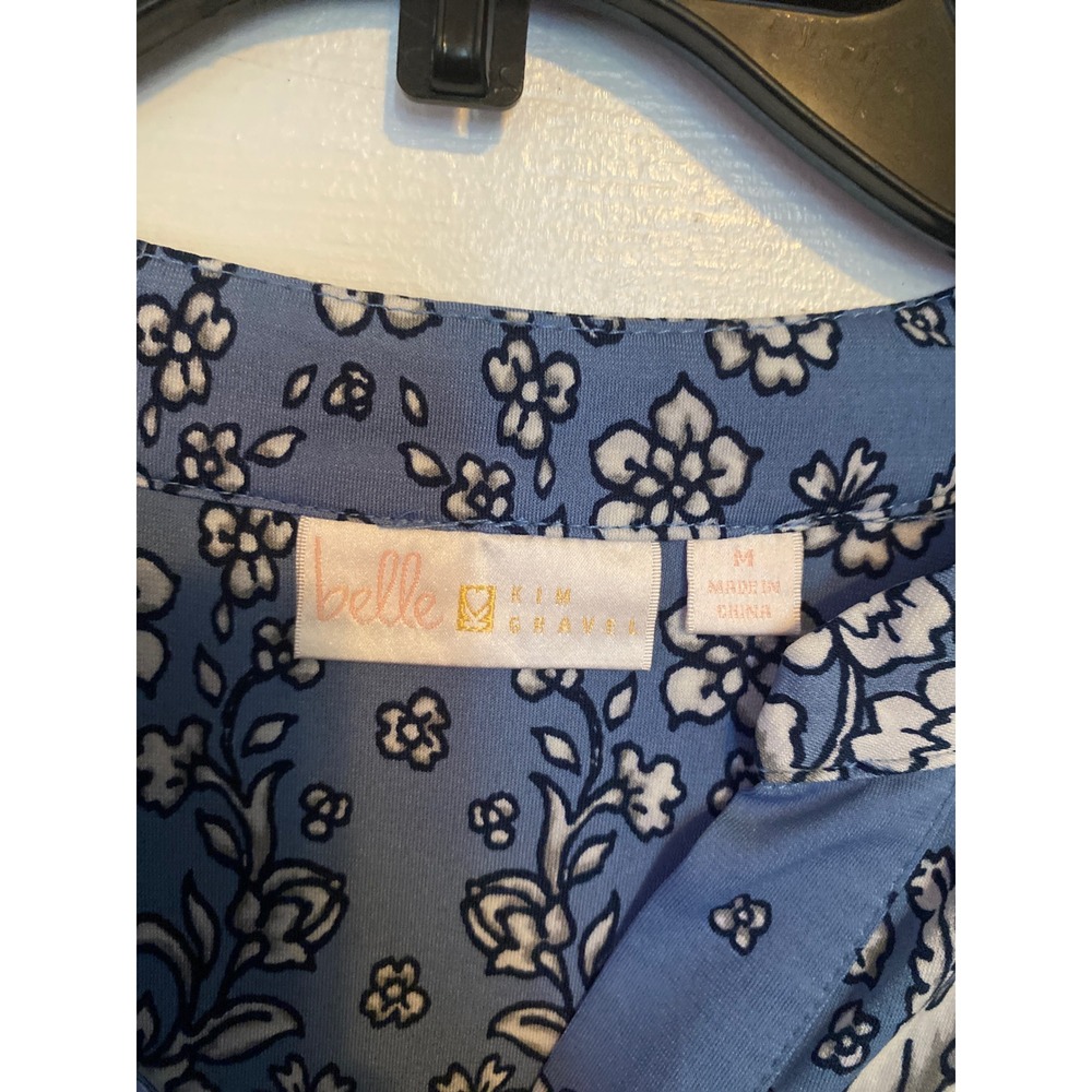 Belle by Kim Gravel Blue Floral Damask Split Neck Long Sleeve Blouse Medium - Picture 2 of 3